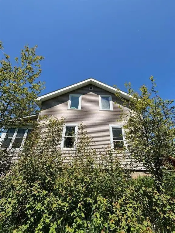 3650 & 3652 Carlton ST, Barnum, MN 55707