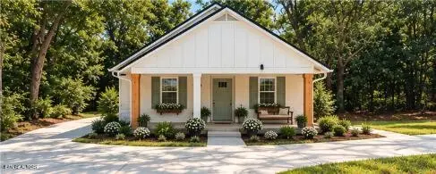 8752 Gleason Drive, Knoxville, TN 37923