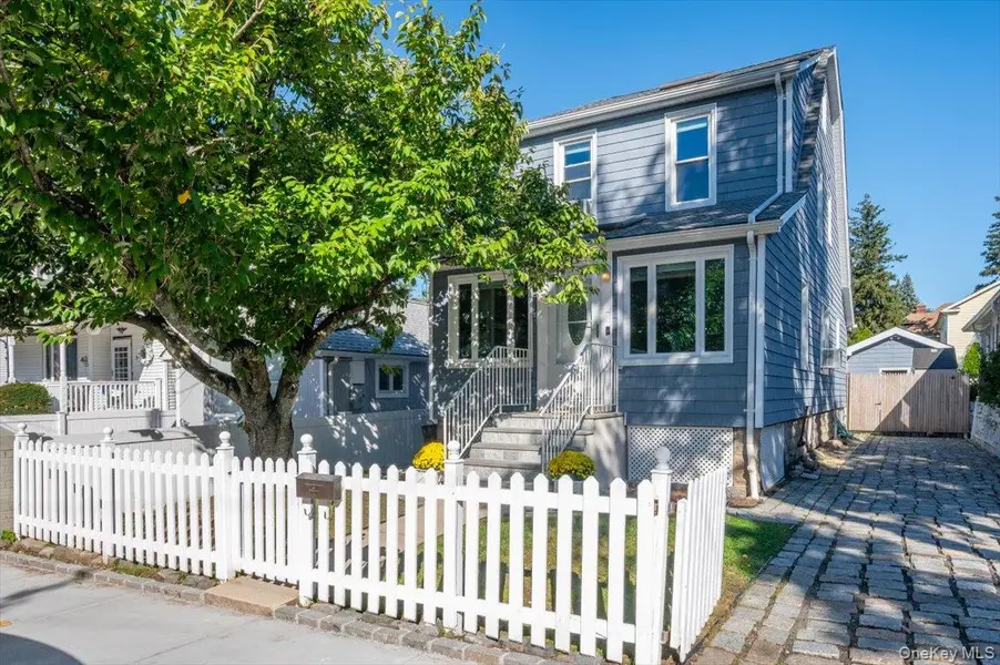 45 Schofield ST, Bronx, NY 10464