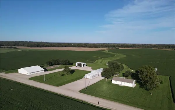 31356 NW Barton RD, Garnett, KS 66032
