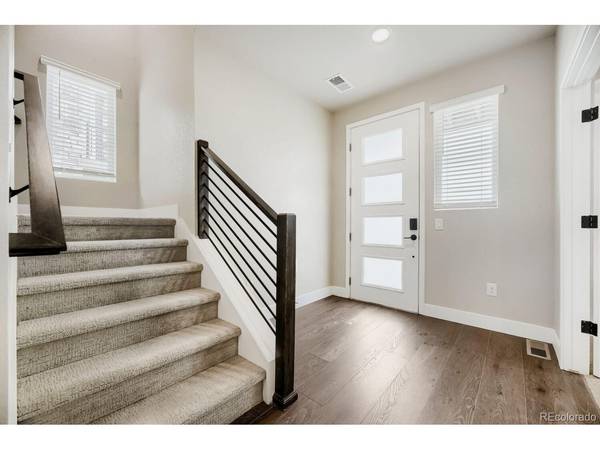 15573 W Washburn, Lakewood, CO 80228