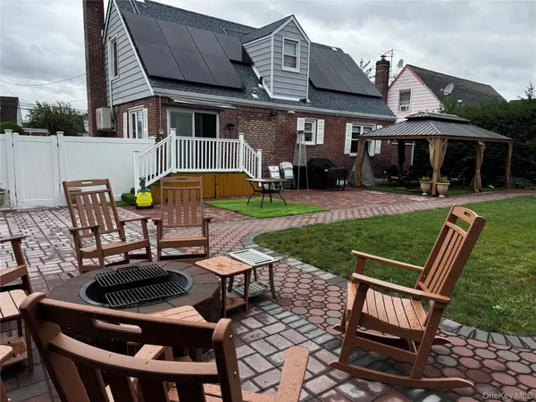 Address not disclosed, Valley Stream, NY 11580