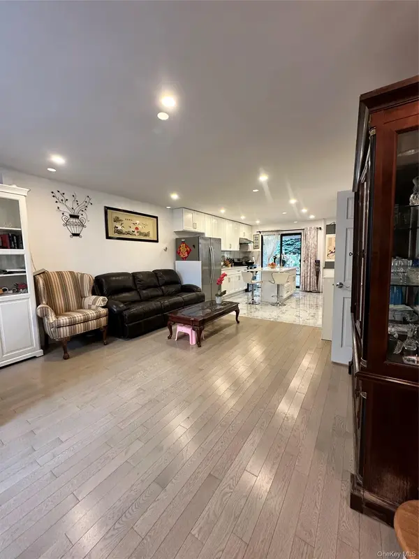 29-44 172nd ST, Flushing, NY 11358