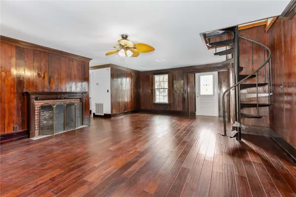 806 NARCISSUS AVE, Clearwater Beach, FL 33767