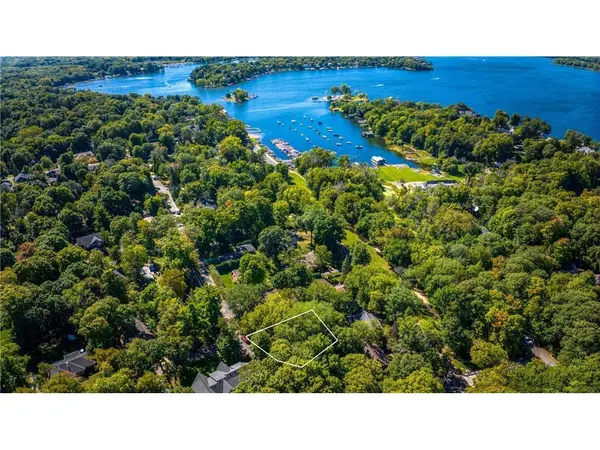 3610 Northome AVE, Deephaven, MN 55391