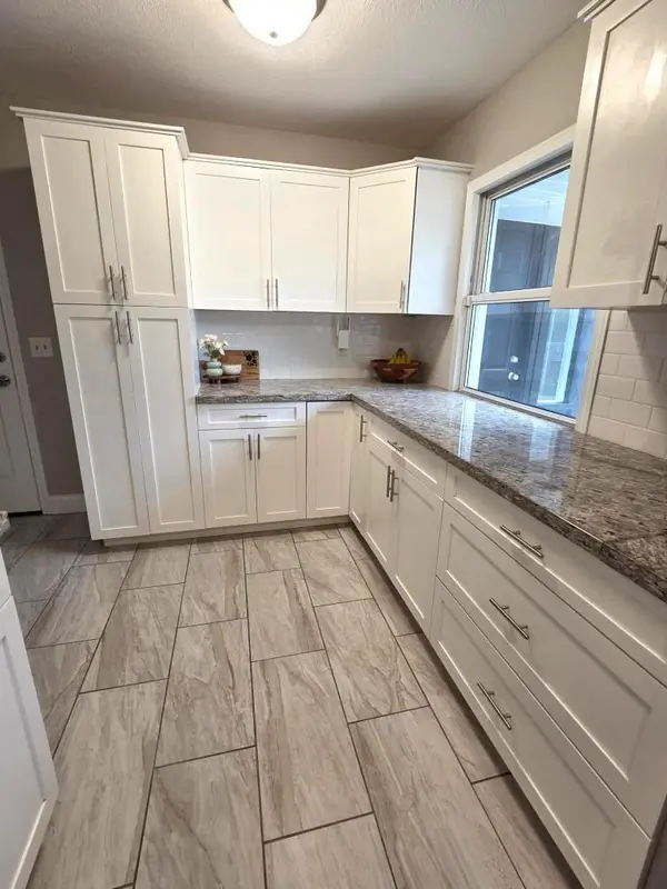 8542 Greystone AVE S, Cottage Grove, MN 55016