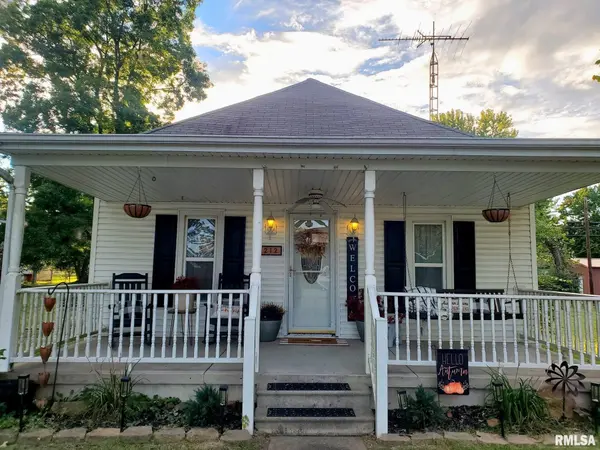 212 S BROADWAY ST, Goreville, IL 62939