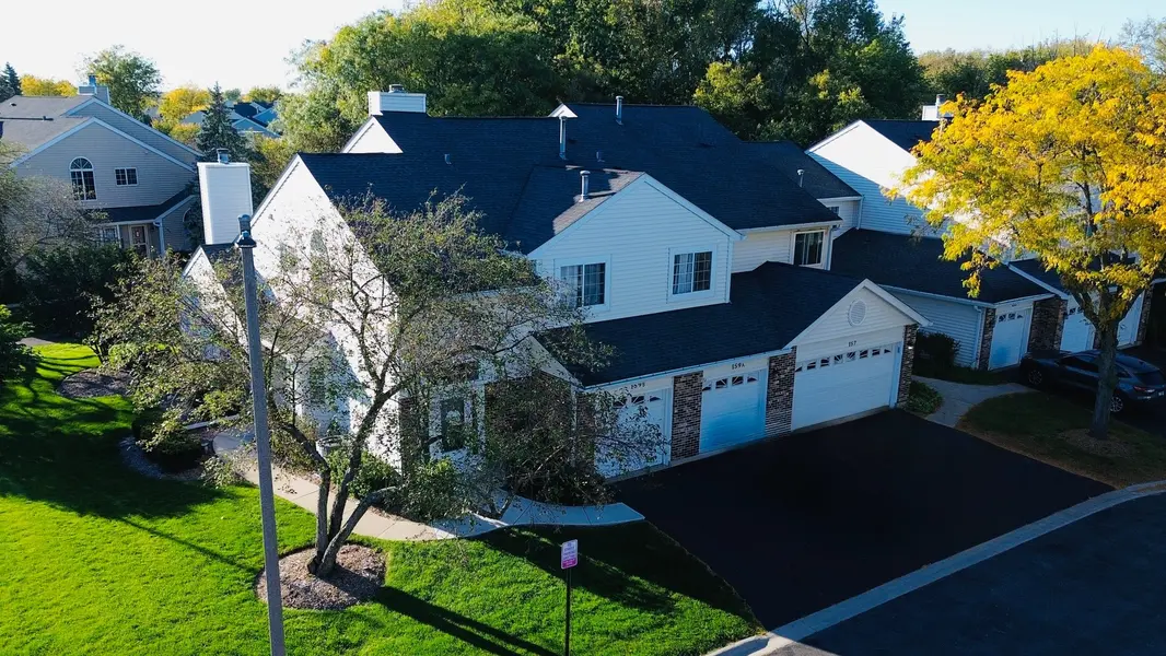 159 Winchester DR #B, Streamwood, IL 60107