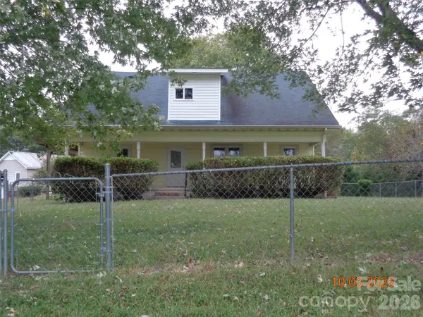 5 Ferguson ST, Granite Falls, NC 28630