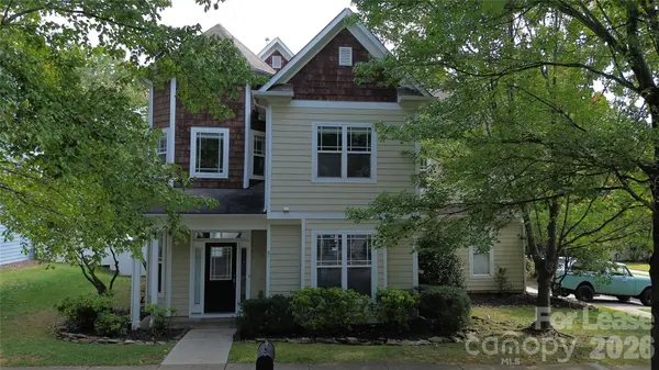 18706 Coachmans TRCE, Cornelius, NC 28031