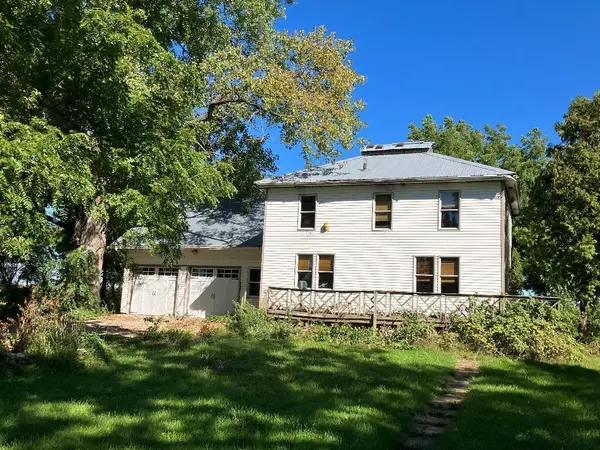 6636 S Center RD, Rochelle, IL 61068