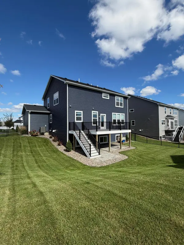 4949 Obsidian WAY, Victoria, MN 55386