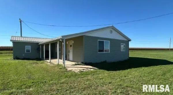 811 CENTER ST, Augusta, IL 62311
