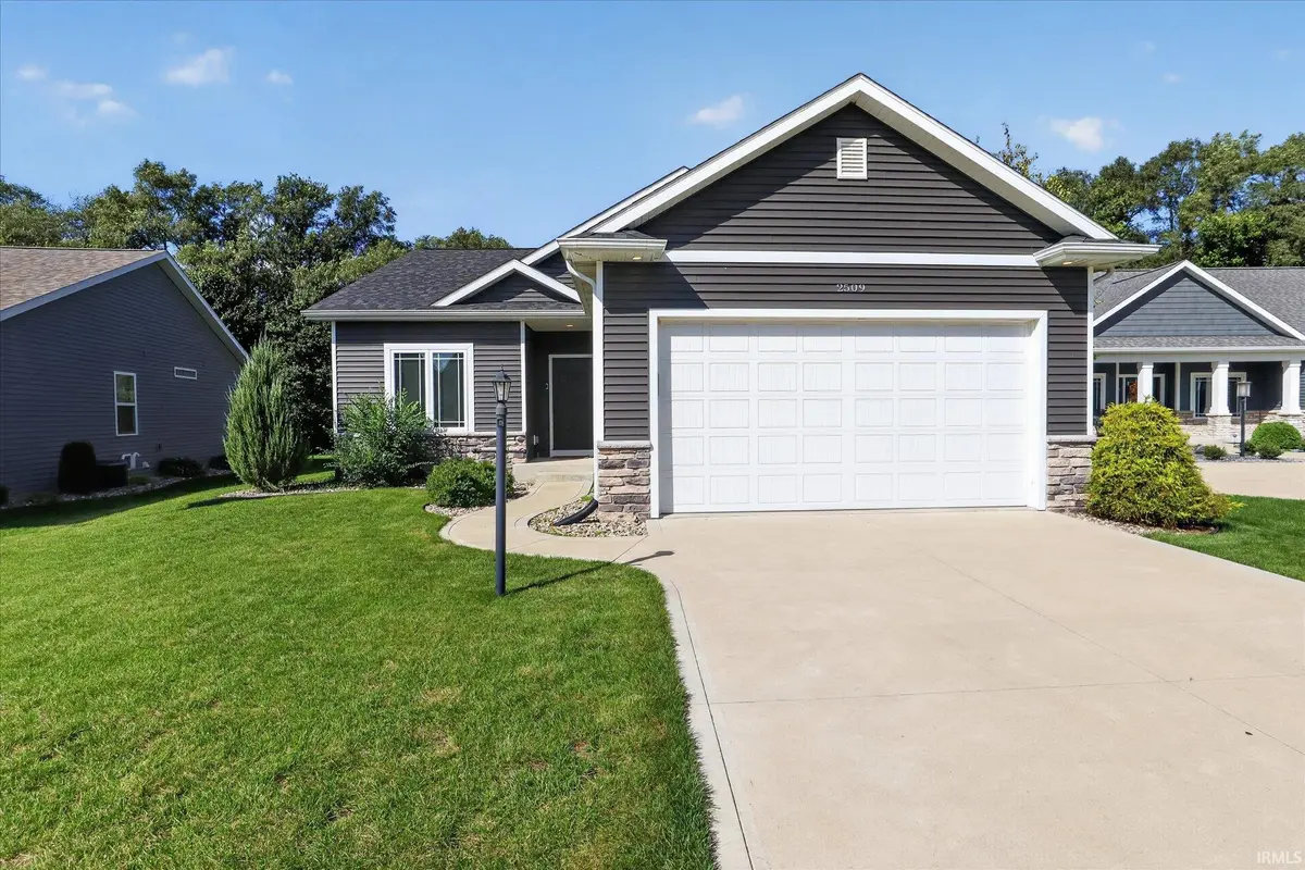 2509 Timberstone DR, Elkhart, IN 46514-8662
