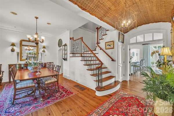 2214 La Maison DR, Charlotte, NC 28226