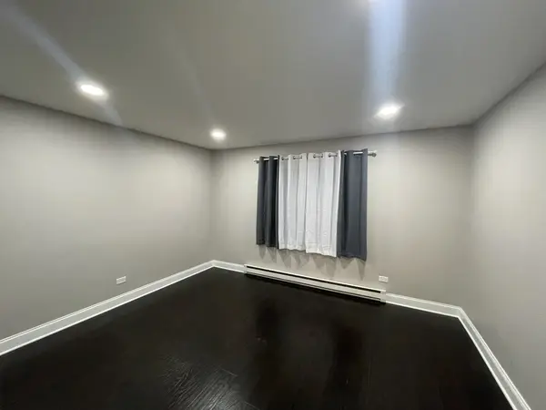 397 Poplar AVE #2E, Antioch, IL 60002