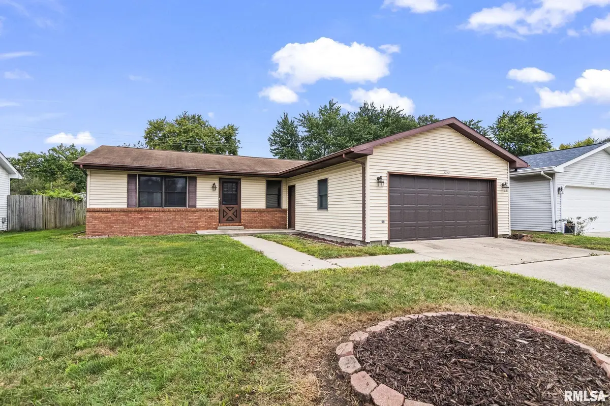 1913 Scarbrough RD, Springfield, IL 62702