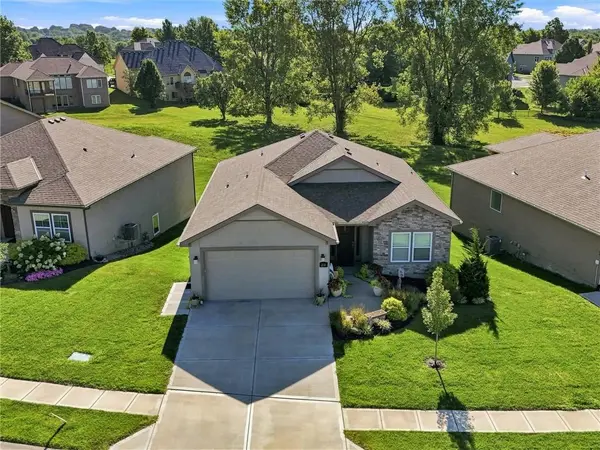 2113 Greenfield PT, Kearney, MO 64060