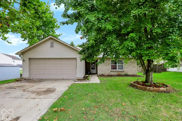 4016 Dogwood LN, Franklin, IN 46131