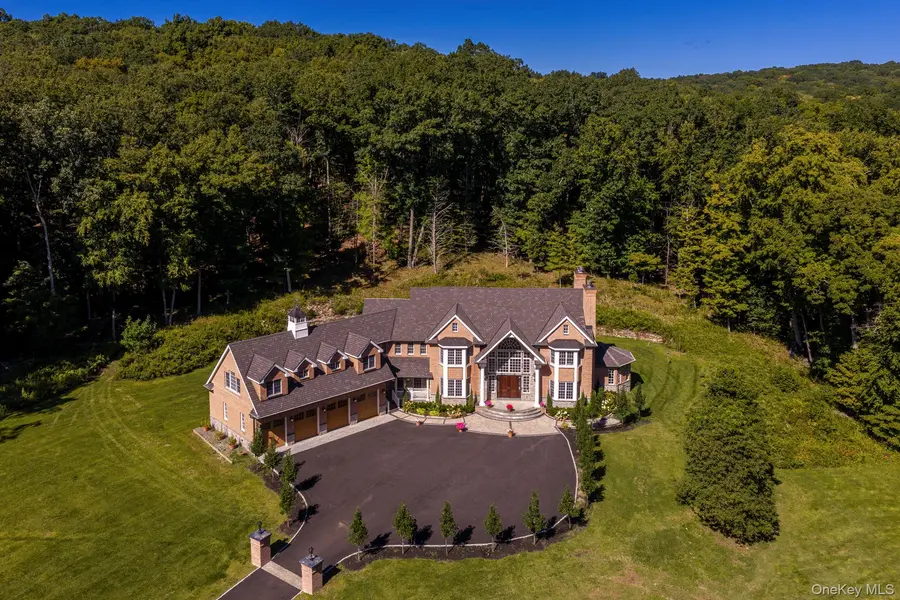 2649 Amawalk RD, Katonah, NY 10536