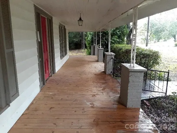 310 E Church ST, Troutman, NC 28166