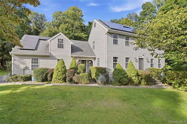 40 Apple Hill DR, Cortlandt Manor, NY 10567