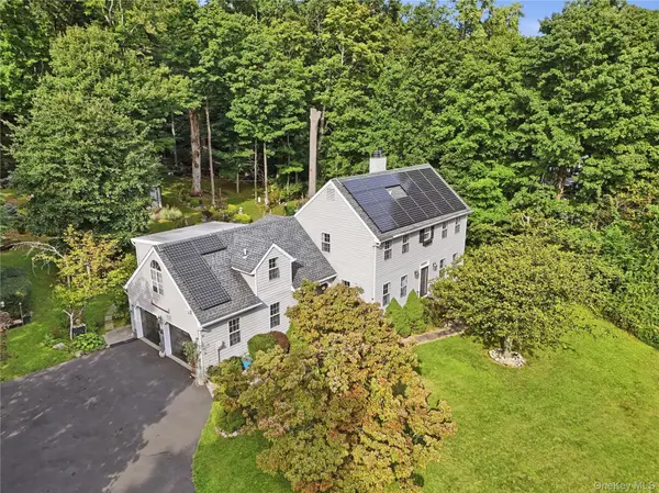 40 Apple Hill DR, Cortlandt Manor, NY 10567