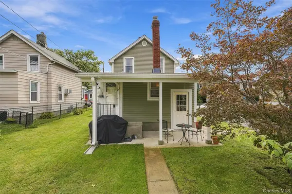 15 S Walnut ST, Beacon, NY 12508