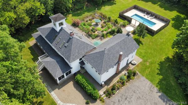 30 Devou LN, Accord, NY 12404