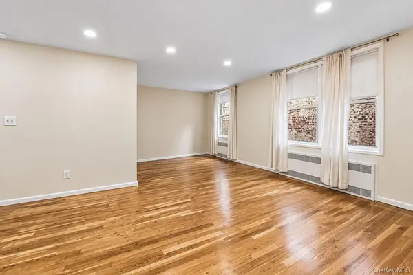 16 Main ST #2Y, East Rockaway, NY 11518