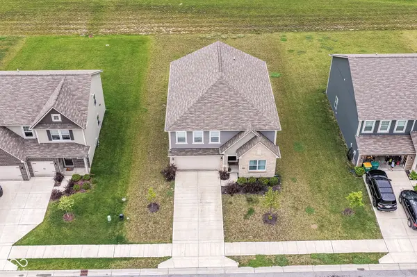 2274 S Stonehill WAY, New Palestine, IN 46163