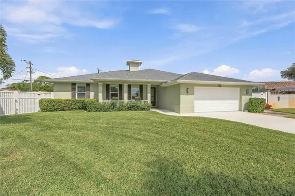 432 W GATE DR, Venice, FL 34285