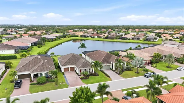 10018 MARBELLA DR, Bradenton, FL 34211
