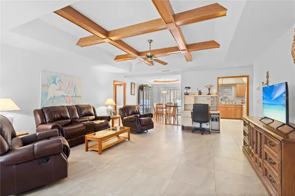 1565 PIEDMONT RD, Venice, FL 34293