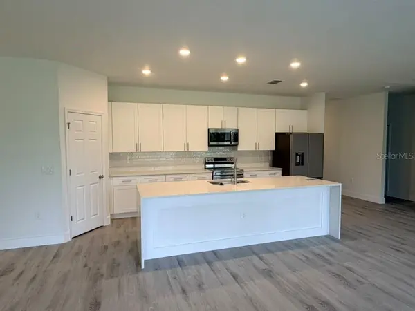 2693 JEANNIN DR, North Port, FL 34288