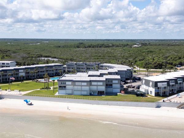4841 SAXON DR #F-207, New Smyrna Beach, FL 32169