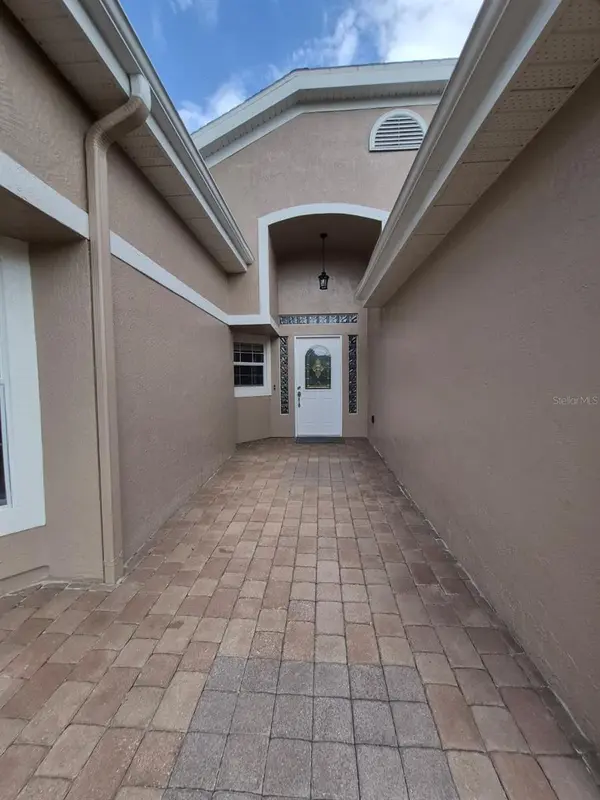 14300 TAMBOURINE DR, Orlando, FL 32837