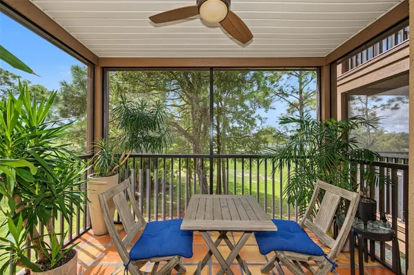 2400 FEATHER SOUND DR #123, Clearwater, FL 33762