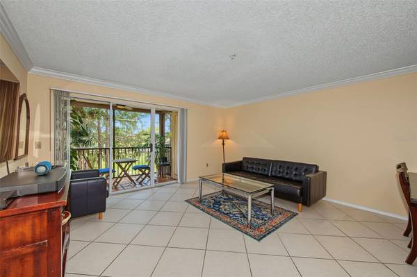 2400 FEATHER SOUND DR #123, Clearwater, FL 33762