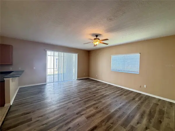 18931 FISHERMANS BEND DR, Lutz, FL 33558