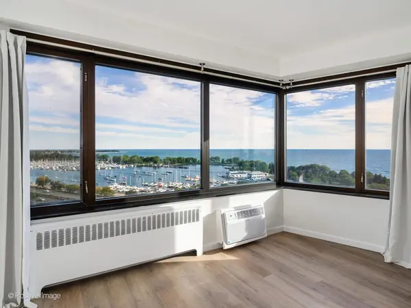 3100 N Lake Shore DR #1408, Chicago, IL 60657