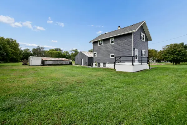 250 W Frontage ST, Sheldon, IL 60966