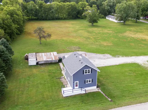 250 W Frontage ST, Sheldon, IL 60966