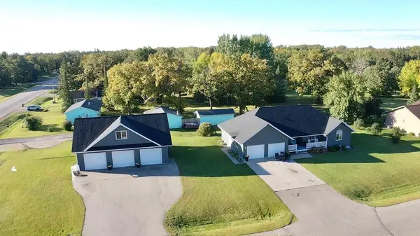 1012 6th ST SE, Roseau, MN 56751