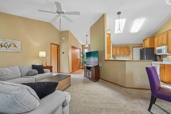 9126 Windsor LN N, Brooklyn Park, MN 55443