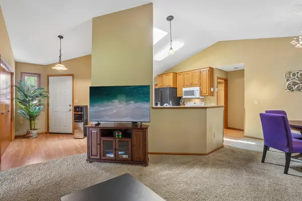 9126 Windsor LN N, Brooklyn Park, MN 55443