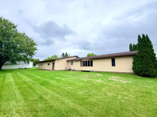 350 6th ST NE, Perham, MN 56573