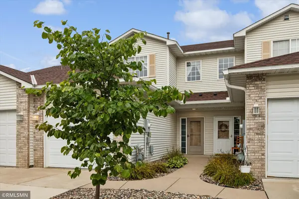 318 Archibald LN, Dundas, MN 55019