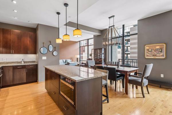 201 S 11th ST #430, Minneapolis, MN 55403