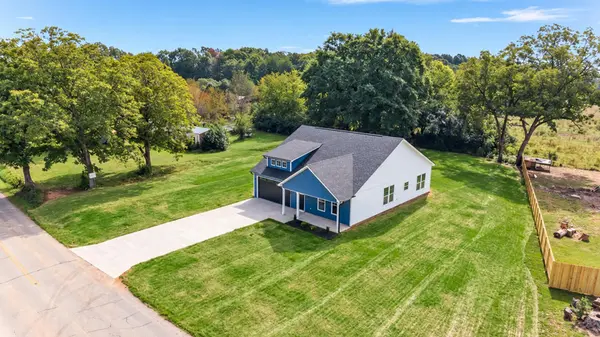 1088 Piedmont RD, Chesnee, SC 29323